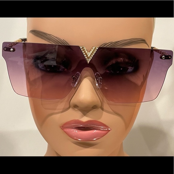 Rhinestone Rimless Gold Frames - Picture 2 of 4